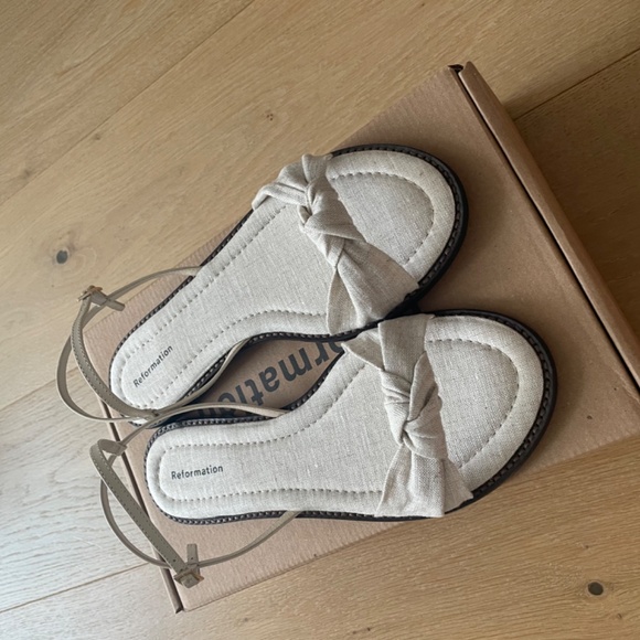 Reformation Sandals (Size 7.5) - Picture 4 of 5